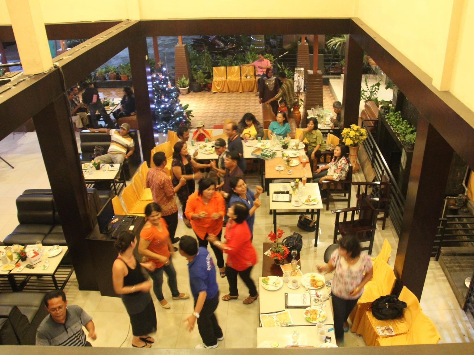 Hotel Sing A Song Pematangsiantar Exterior foto